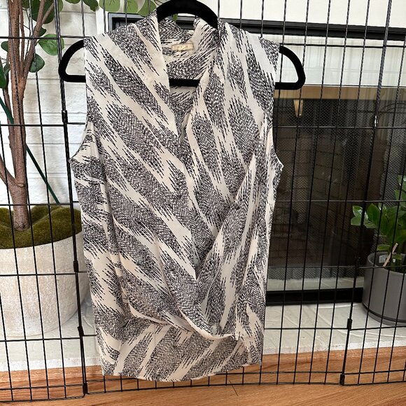 Pleione Tops - NWOT - Pleione Sleeveless Shirt Blouse Size Small